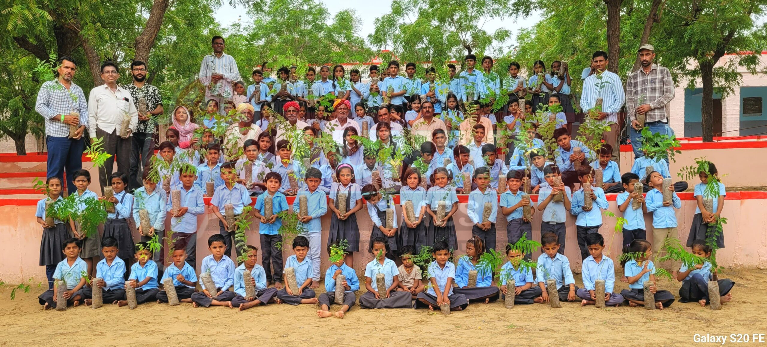 राजकीय उच्च प्राथमिक विद्यालय सोढ़ो की बस्ती खड़ीन में पौधारोपण कार्यक्रम आयोजित 1 IMG 20250719 WA0069 scaled