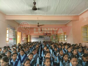 कारगिल विजय दिवस पर पीएम श्री बालिका विद्यालय की बालिकाओं ने लिया देश की एकता अखंडता का संकल्प 2 IMG 20250726 WA00221