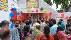 रानी बालवीर हनुमान मंदिर में भामाशाह ने प्याऊ में पानी पीने का वाटर कूलर मशीन टंकी सहित भेट की 2 WhatsApp Image 2025 07 06 at 2.41.04 PM