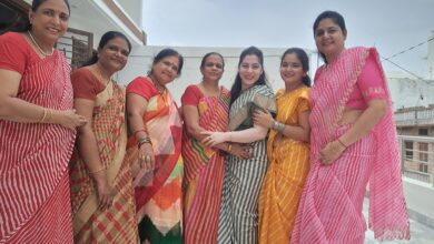 दिव्यांग सेवा समिति की मूकबधिर बहनों ने मनाया सावन लहरिया उत्सव, सांकेतिक भाषा से महसूस की खुशीयां अपार। 10 WhatsApp Image 2025 07 31 at 15.58.14
