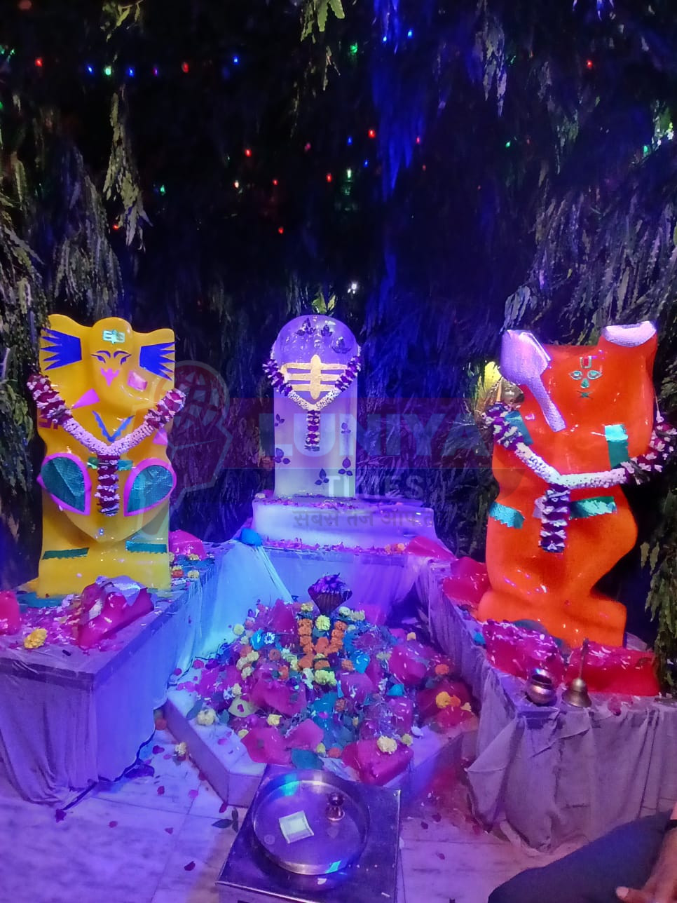 भायंदर में बर्फ से बना शिवलिंग, गणपति, नंदी सहित शिव परिवार की दिव्य झांकी 1 IMG 20250803 WA0019