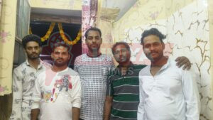 पत्रकार हामिद हुसैन के आवास पर कार्यालय का उद्घाटन दो विधायक ने फीता काटा 5 IMG 20250818 WA0001