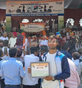 कोटबालियान गांव के मन सोलंकी ने राजस्थान कराटे ओपन चैंपियनशिप में प्रथम स्थान व स्वर्ण पदक हासिल किया 2 IMG 20250818 WA0044
