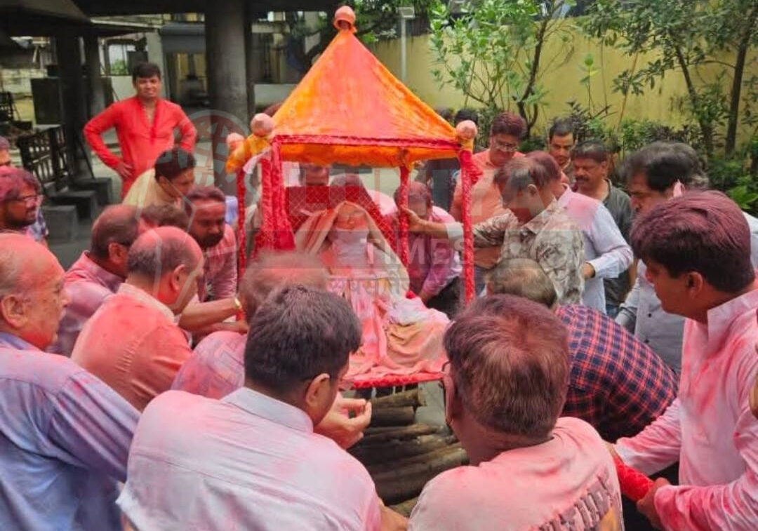 परम तपस्विनी साध्वी श्री निपूर्णाश्रीजी म.सा. का समाधि पूर्व स्वर्गवास 1 WhatsApp Image 2025 08 03 at 05.43.09 e1754193229814