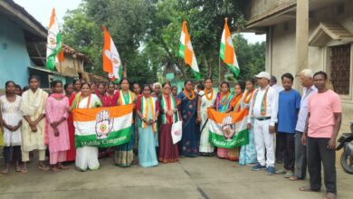 संगठन सृजन को लेकर पूर्वी टुंडी में महिला कांग्रेस का कार्यकर्ता मिलन समारोह का आयोजन 15 WhatsApp Image 2025 08 03 at 16.26.46