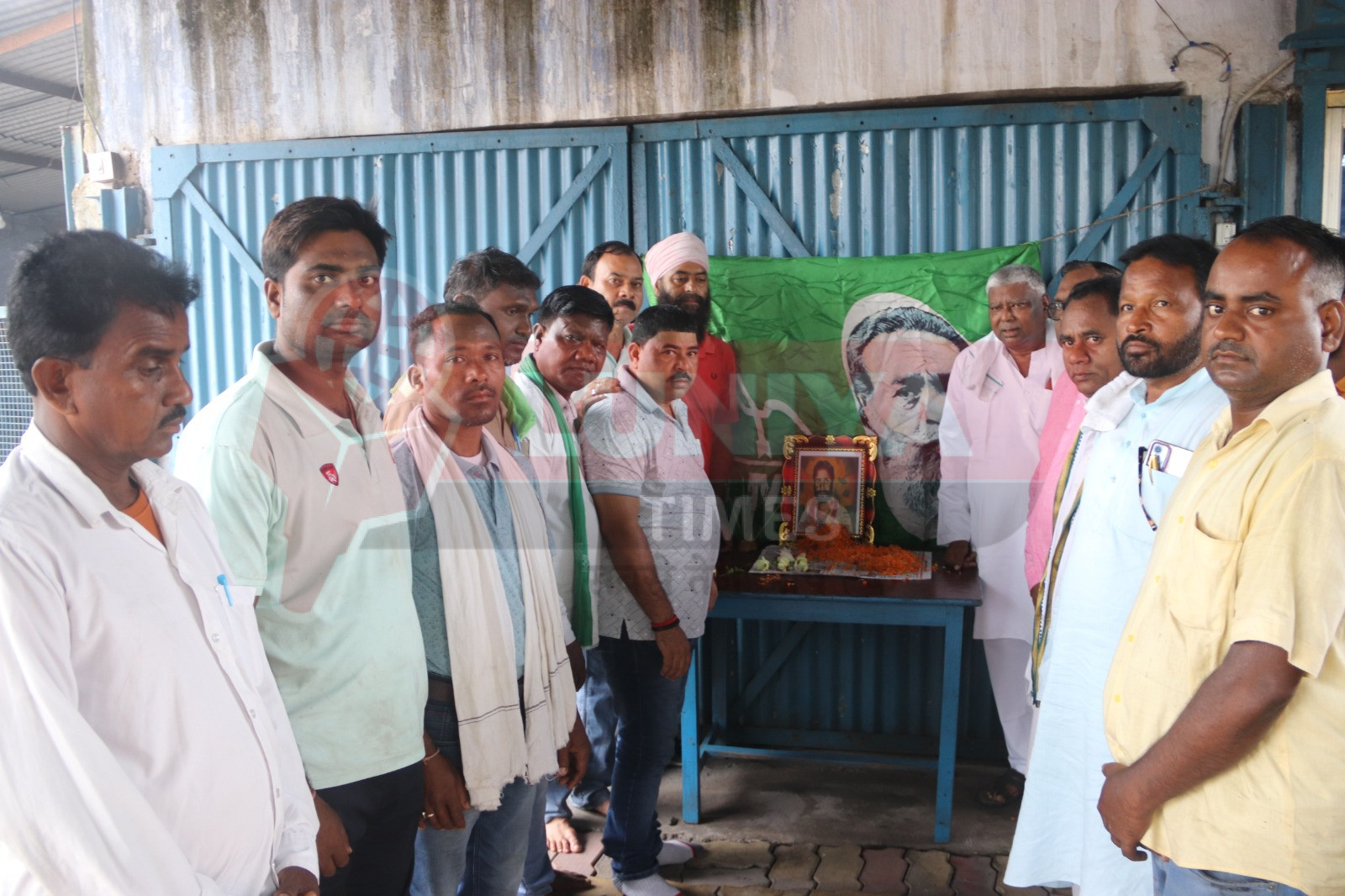 ???????? "शहीद निर्मल महतो की शहादत कभी बेकार नहीं जाएगी" — विधायक मथुरा प्रसाद महतो ने दी भावभीनी श्रद्धांजलि 1 WhatsApp Image 2025 08 08 at 17.13.50