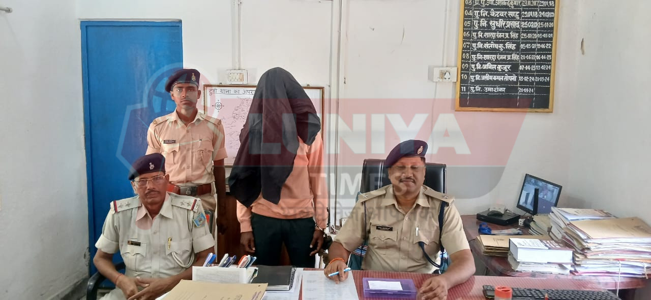 टुंडी पावर हाउस डकैती कांड का बड़ा खुलासा: झरिया का कुख्यात अपराधी गिरफ्तार 1 WhatsApp Image 2025 08 28 at 7.32.15 AM