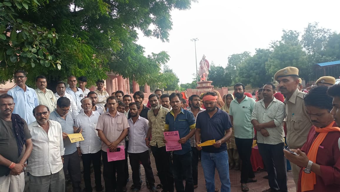 रानी में सरदार वल्लभ भाई पटेल की 150 जयंती पर पाली पुलिस प्रशाशन के निर्देश पर साईबर जागरूकता रेली का अभियान 1 WhatsApp Image 2025 08 30 at 9.37.34 PM