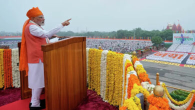स्वतंत्रता दिवस 2025: पीएम मोदी का रिकॉर्ड 103 मिनट का भाषण, 10 बड़ी घोषणाएं 10 PM Modi on Stage for Speech in 15th August (स्वतंत्रता दिवस)
