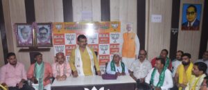 राष्ट्रीय जनतांत्रिक गठबंधन (NDA,) की हुई संयुक्त बैठक पंचायत चुनाव से लेकर लोकसभा चुनाव पूरी ताकत के साथ एकजुट होकर करेंगे कार्य 4 IMG 20250903 WA0002
