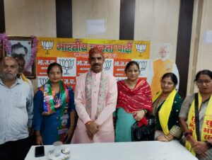 राष्ट्रीय जनतांत्रिक गठबंधन (NDA,) की हुई संयुक्त बैठक पंचायत चुनाव से लेकर लोकसभा चुनाव पूरी ताकत के साथ एकजुट होकर करेंगे कार्य 3 IMG 20250903 WA0003