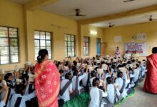 रोटरी ई क्लब पुणे द्वारा प्रोजेक्ट ग्रीन पीरियड्स के तहत बालिकाओं को ईको फ्रेंडली सेनेटरी नेपकिन किट वितरित 4 IMG 20250915 WA0026
