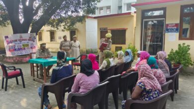 मिशन शक्ति के तहत पुलिस टीम द्वारा महिलाओं को किया गया जागरूक 14 IMG 20250929 WA00452
