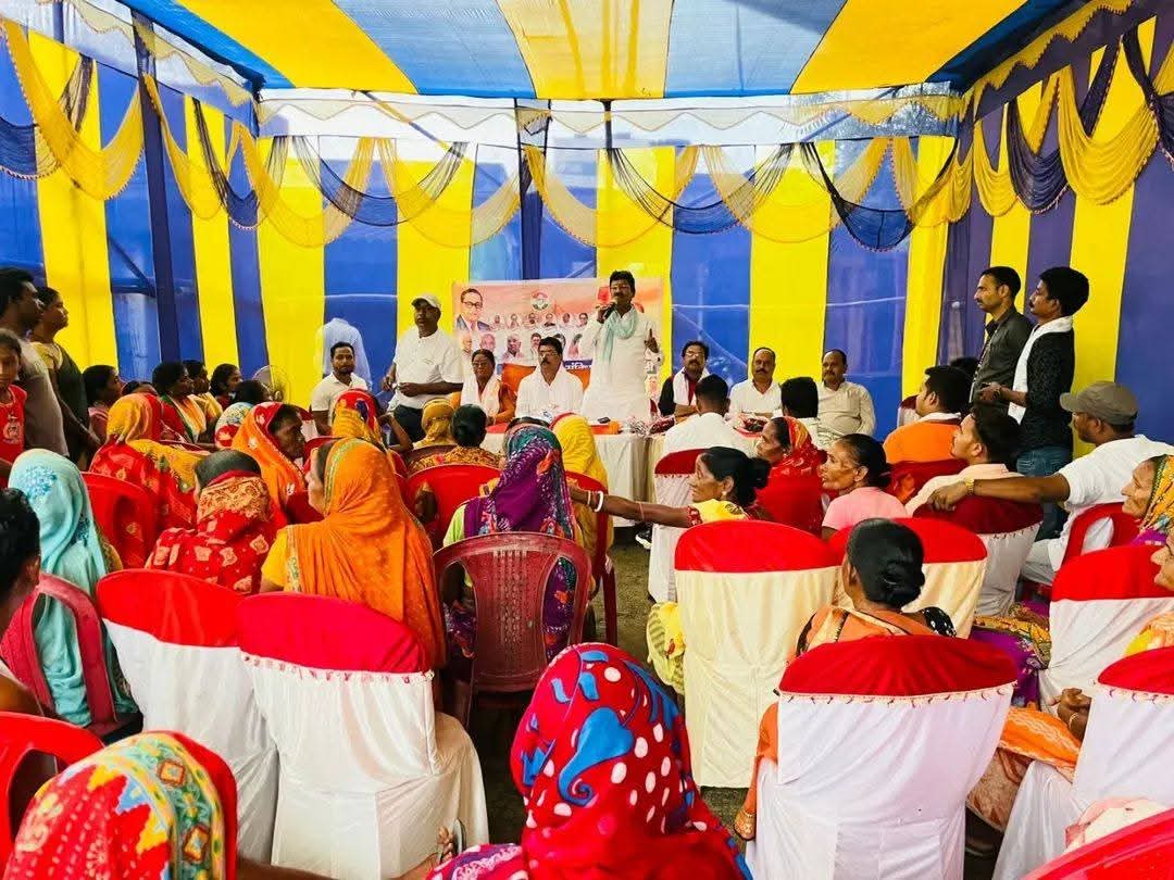 पूर्वी टुंडी प्रखंड कांग्रेस कमिटी के बैनर तले संगठन सृजन अभियान 2025 को लेकर बैठक आयोजित 1 WhatsApp Image 2025 09 05 at 13.36.24