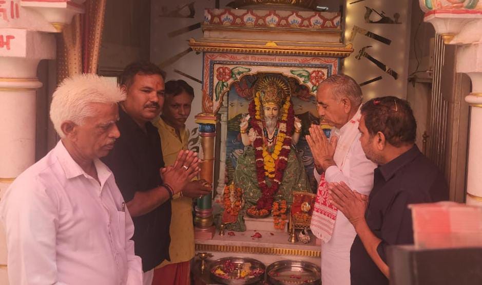 विश्वकर्मा कौशल विकास बोर्ड राजस्थान अध्यक्ष राज्यमंत्री राम गोपाल का पाली में जोरदार स्वागत। 1 WhatsApp Image 2025 09 13 at 14.24.42