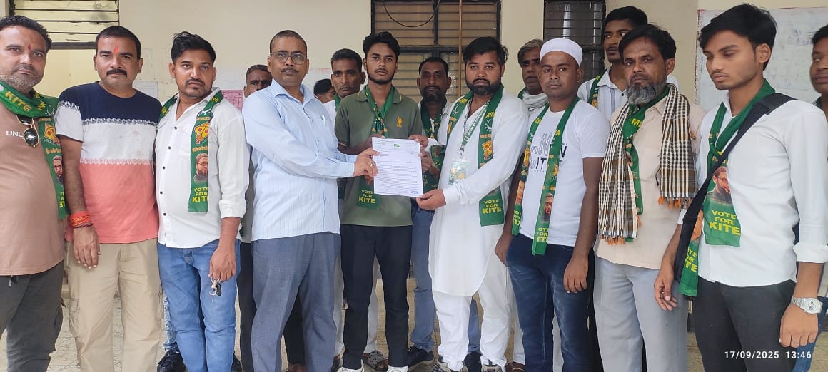 AIMIM प्रतिनिधिमंडल ने उपजिलाधिकारी को सौंपा ज्ञापन, प्रदेश अध्यक्ष शौकत अली की सुरक्षा की मांग की। 1 WhatsApp Image 2025 09 17 at 17.54.08