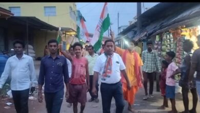 संतोष कुमार सिंह दोबारा जिलाध्यक्ष निर्वाचित की ख़बर पर पूर्वी टुंडी प्रखंड कांग्रेस द्वारा अबीर गुलाल एवं गाजे बाजे के साथ खुशियां मनाई 13 IMG 20251005 WA0023