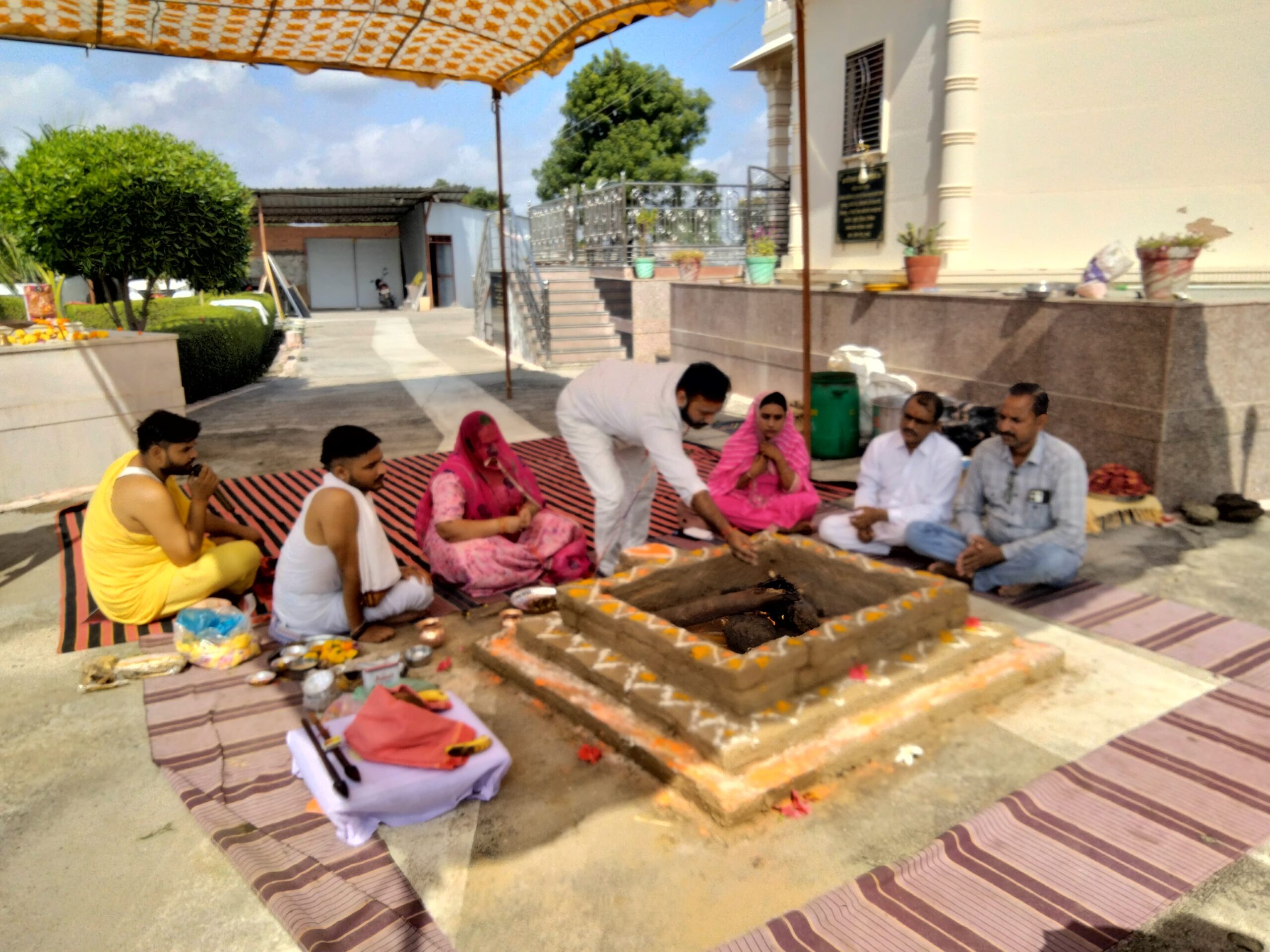 खिमेल स्थित दिव्य देव दरबार जन कल्याण समिति विभिन्न अनुष्ठान का समापन आज होगा 1 IMG 20251006 WA0104 scaled