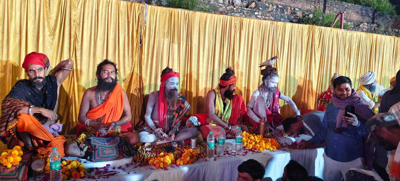स्व. रतन टाटा की प्रथम पुण्य तिथि पर किसान कुल्फी बनेड़ा द्वारा श्रद्धांजलि अर्पित व विशाल भजन संध्या कार्यक्रम संपन्न 1 IMG 20251010 WA0012