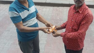 श्री बोयाजी जैन मंदिर ध्वजा निमित्त 36 कौम मे बूँदी प्रसादी वितरण 12 2 8