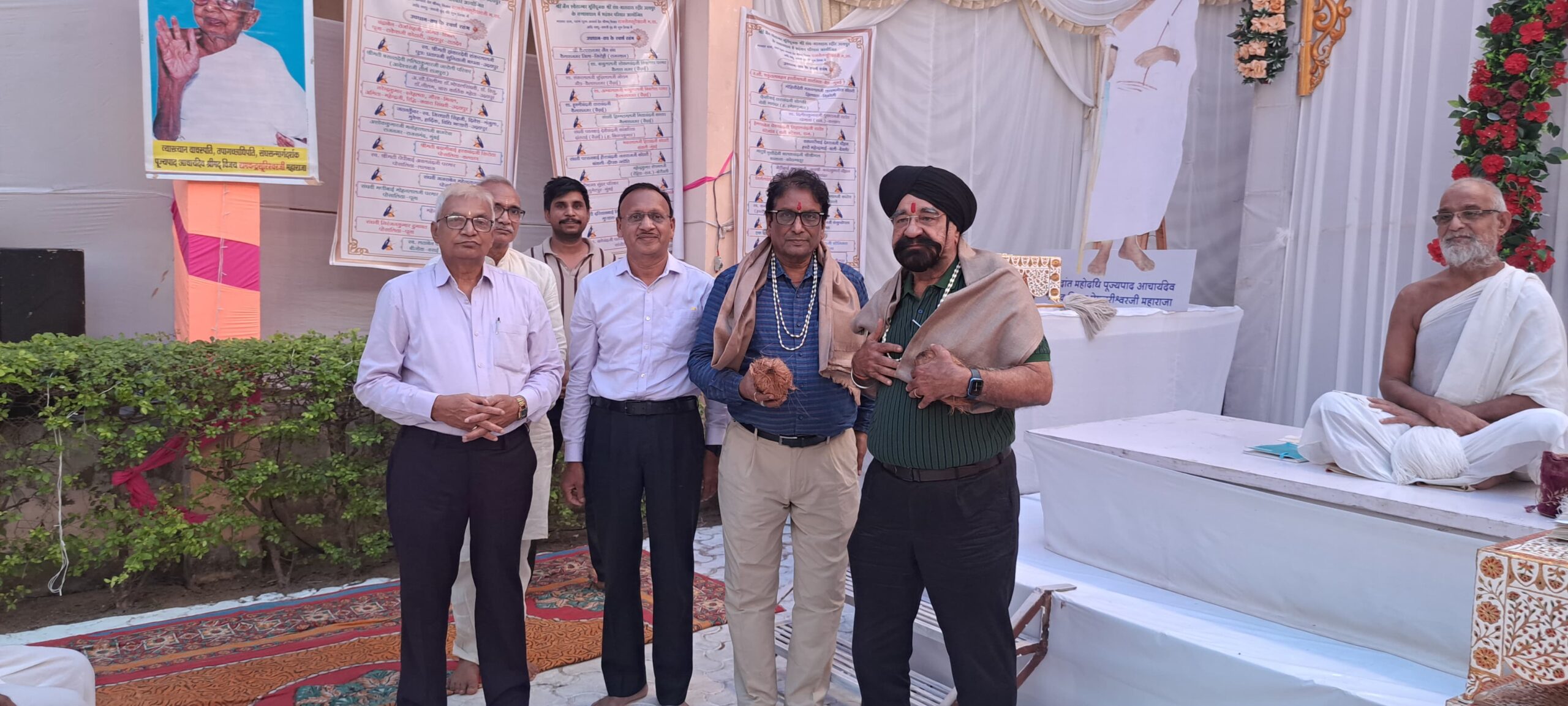 समस्त श्रुतज्ञान का सार है नवकार महामंत्र 1 IMG 20251103 WA0019 scaled