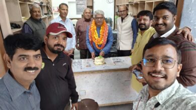 शाहपुरा संवाद के संपादक एवं लुनिया टाइम्स न्यूज़ के वरिष्ठ सहयोगी मूलचन्द पेसवानी का जन्मदिन सादगीपूर्ण माहौल में मनाया गया 11 IMG 20251114 WA0321