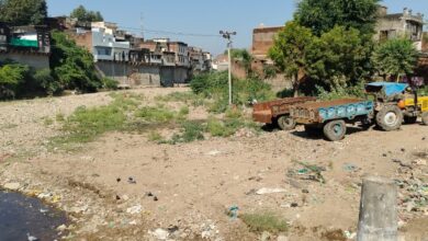 सादड़ी नगर पालिका क्षेत्र में सुकड़ी नदी गंदगी से बदहाल, सफाई के नाम पर खानापूर्ति — पार्षद रमेश प्रजापत ने जताई कड़ी नाराज़गी 10 WhatsApp Image 2025 11 26 at 21.39.15 9c4dc1f9