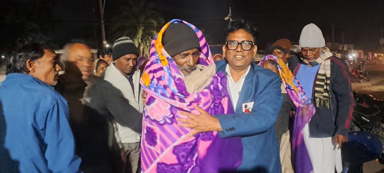 मोहम्मद जाहिद हुसैन ने जनहित कार्यों से जरूरतमंदों को दी राहत 1 IMG 20251225 WA0391