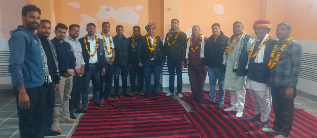 समस्त तेली समाज द्वारा स्वागत अभिनंदन का कार्यक्रम हुआ संपन्न 1 IMG 20251227 WA0049