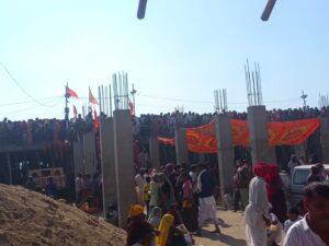 कंवलियास प्राकट्य त्रिदेव शिवालय पर वर्ष के अंतिम सोमवार को उमड़ा आस्था का सैलाब हजारों श्रद्धालू ने किए दर्शन 4 IMG 20251230 WA0034