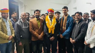 गोड़वाड़ भील समाज द्वारा महिला एवं बाल विकास अधिकारी के पद पर भादर भील का चयन होने पर किया स्वागत 17 IMG 20260125 WA0028