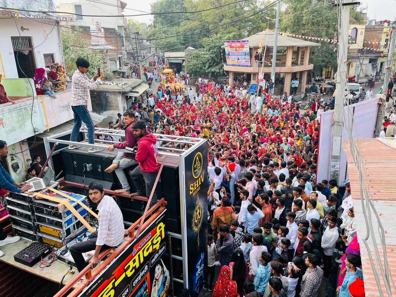 आस्था का सैलाब, एकता की मिसाल प्रजापत समाज: श्रीयादेवी माता के 34वें वार्षिक मेले में सादड़ी बना समाज का केंद्र 1 IMG 20260131 WA0041