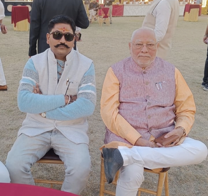 प्रह्लाद मोदी से रामपाल सिंह मेवाड़ा की आत्मीय मुलाकात, सामाजिक सेवा व जनहित विषयों पर हुई चर्चा 1 IMG 20260116 230629