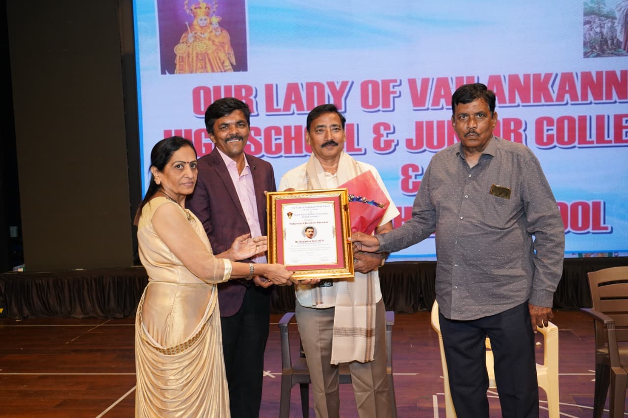 विद्यार्थी जीवन में लक्ष्य की भूमिका पर डॉ राजेंद्र जैन का प्रेरक संदेश, मोहनराज बंबोरी पुरस्कार से हुए सम्मानित 1 WhatsApp Image 2026 01 23 at 6.24.07 PM