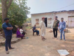 लकवाग्रस्त पिता को बेटों ने घर से निकाला, भाई बना आख़िरी सहारा 2 WhatsApp Image 2026 02 02 at 3.56.12 PM