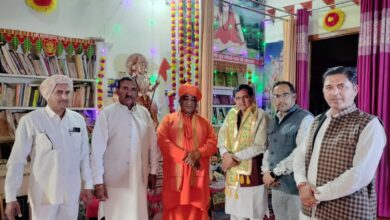 भारत माता आश्रम पहुंचे भाजपा प्रदेश महामंत्री कैलाश मेघवाल, संत महंत योगी रामनाथ अवधूत से लिया आशीर्वाद 8 WhatsApp Image 2026 02 10 at 4.40.56 PM