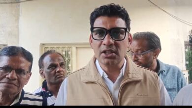 पाली शहर में कुत्तों का आतंक चरम पर, नगर निगम के खिलाफ फूटा जनआक्रोश 13 WhatsApp Image 2026 02 10 at 6.38.49 PM