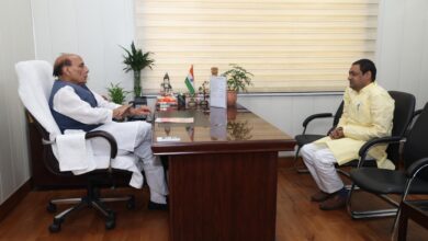 रक्षा मंत्री राजनाथ सिंह से मिले भाजपा नेता आफताब आलम, अल्पसंख्यकों को पार्टी से जोड़ने पर हुई विशेष चर्चा 12 IMG 20260318 WA0006