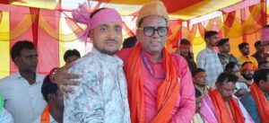सर्वोच्च मानवाधिकार संरक्षण चैयरमैन मोहम्मद जाहिद हुसैन के आवासीय कार्यालय परिसर में रामनवमी अखाड़ा दलों का भव्य स्वागत 6 IMG 20260327 WA0074