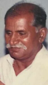 टुण्डी के वरिष्ठ शिक्षक राजेंद्र तिवारी का निधन, नदी घाट पर विधायक मथुरा प्रसाद महतो ने दी श्रद्धांजलि 5 WhatsApp Image 2026 03 05 at 3.31.04 PM