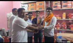 युवा सम्राट कालीचरण दास बने जिला कांग्रेस सचिव, पूर्वी टुंडी में भव्य स्वागत 6 IMG 20260410 WA0061