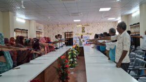 डॉ.भीमराव अंबेडकर जयंती पर रानी खुर्द नगर पालिका में सम्मान एवं सुरक्षा सप्ताह का आयोजन सफाई कर्मियों का हुआ सम्मान 2 IMG 20260420 WA0033