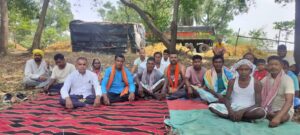 अबुआ सरकार में ‘अबुआ नारी’ न्याय के लिए दर-दर भटकने को मजबूर 6 WhatsApp Image 2026 04 01 at 9.58.22 PM