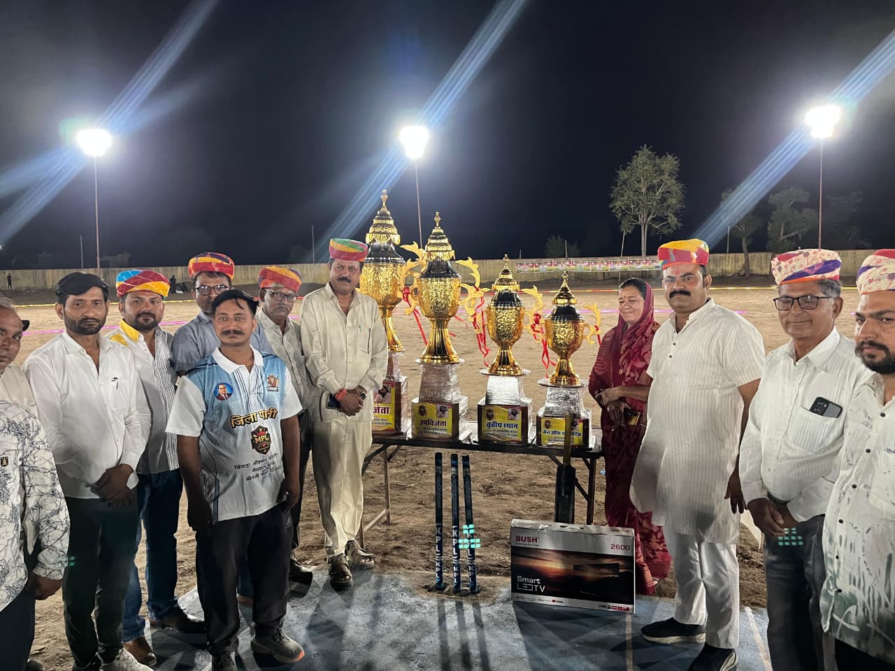 खीमाड़ा में मेघवाल समाज की जिला स्तरीय रात्रिकालीन क्रिकेट प्रतियोगिता का भव्य आगाज 1 मेघवाल समाज