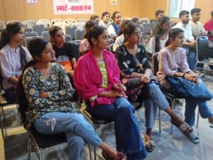 राजकीय बॉगड महाविद्यालय में राजस्थान फिनिशिंग स्कूल प्रोग्राम के तहत आमुखीकरण कार्यक्रम आयोजित 3 img1 1