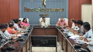 स्वच्छ भारत मिशन (शहरी) समीक्षा बैठक में सफाई व्यवस्था और विकास कार्यों पर जोर 2 684845656 1274342301549028 6179769244642159500 n