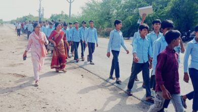 स्वगणना (जनगणना) 2027 को लेकर छात्र-छात्राओं ने निकाली जागरूकता रैली, गांव-गांव दिया सहभागिता का संदेश 8 IMG 20260505 WA0027