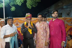 बाली श्री राधा कृष्णा मूर्ति भव्य प्राण प्रतिष्ठा नरेन्द्र परमार ने किया लाभार्थी परिवार का बहुमान 6 IMG 20260513 WA0021