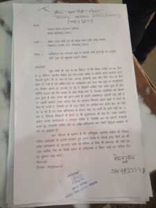 कब्जाधारियों का कहर! सर्विस रोड पर अवैध बाउंड्री, नहर का पानी भी बंद 4 IMG 20260515 WA0058