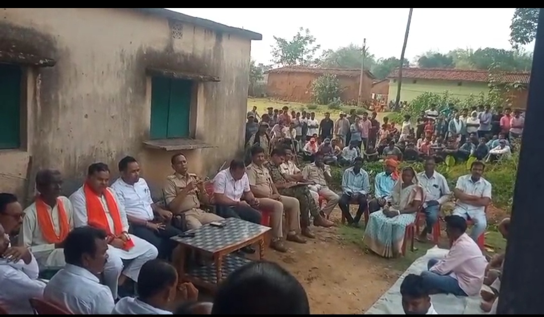 टुण्डी प्रखंड के मोहनाद गांव में प्रशासन एवं प्रबुद्ध नागरिक की सूझबूझ से शांति का माहौल कायम 1 IMG 20260531 WA0000